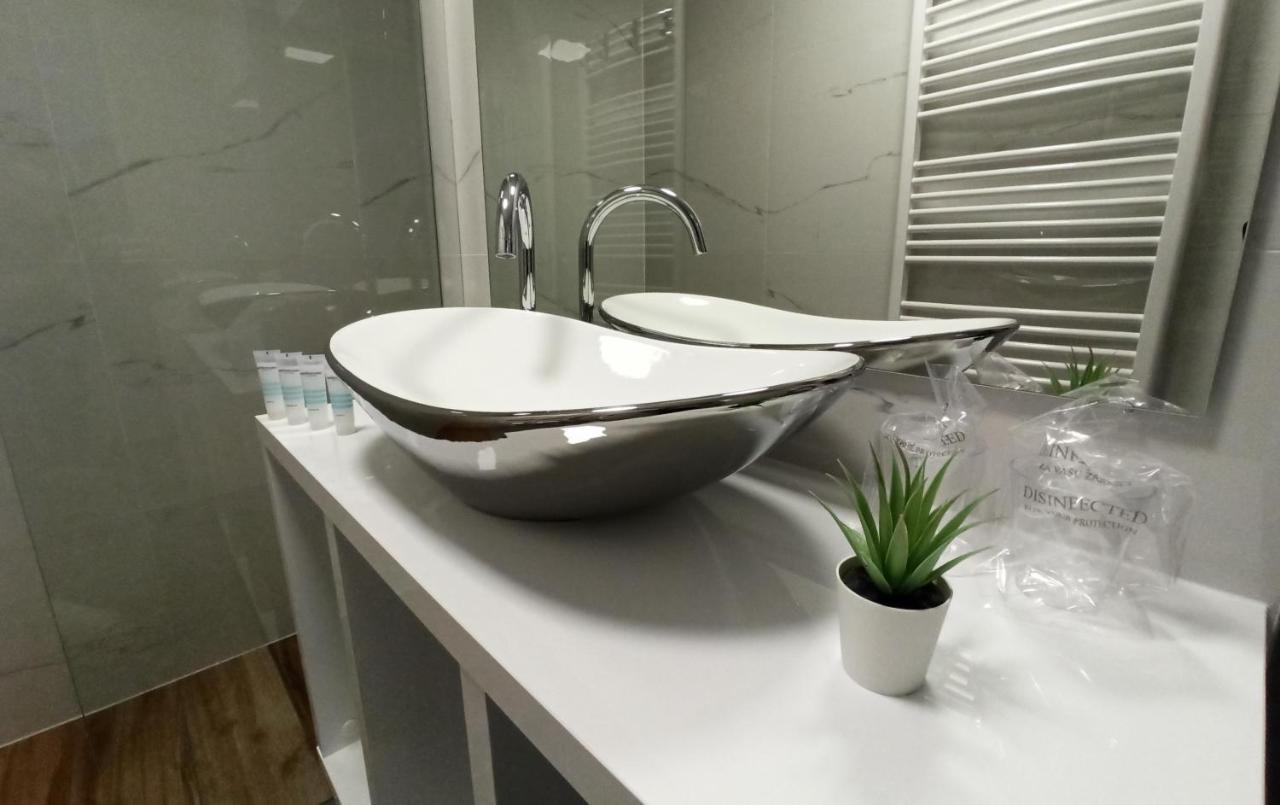 Apartman Simic Apartment Osijek Exterior photo